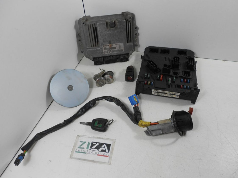 Kit Chiave ECU Peugeot 206 1.4 HDI 50kw 8HX 2002 9647785780 0281010707