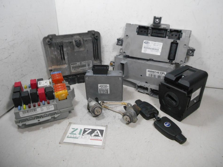Kit Chiave ECU Fiat Croma 1.9 120cv 939A1000 2007 51804784 0281012961