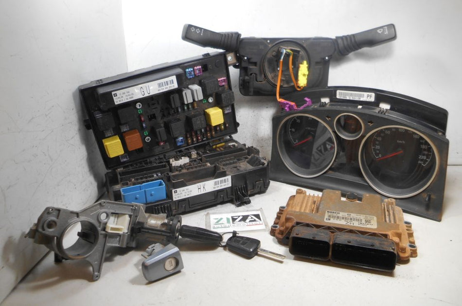 Kit Chiave ECU Opel Astra H 1.7 CDTI 74kw 101cv Z17DTH 2005 55556829