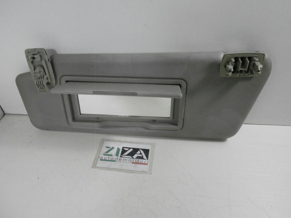 Aletta Parasole Sinistro Mercedes W204 2007 A2048100510