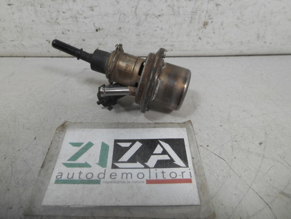 Iniettore AdBlue Mercedes W205 2015 A0004901113