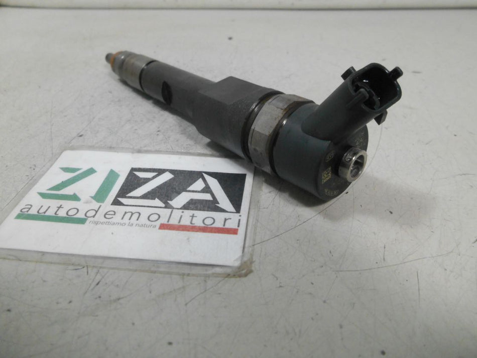 Iniettore Renault Megane II SW 1.9 96kw 131cv F9Q K8 2008 0445110280