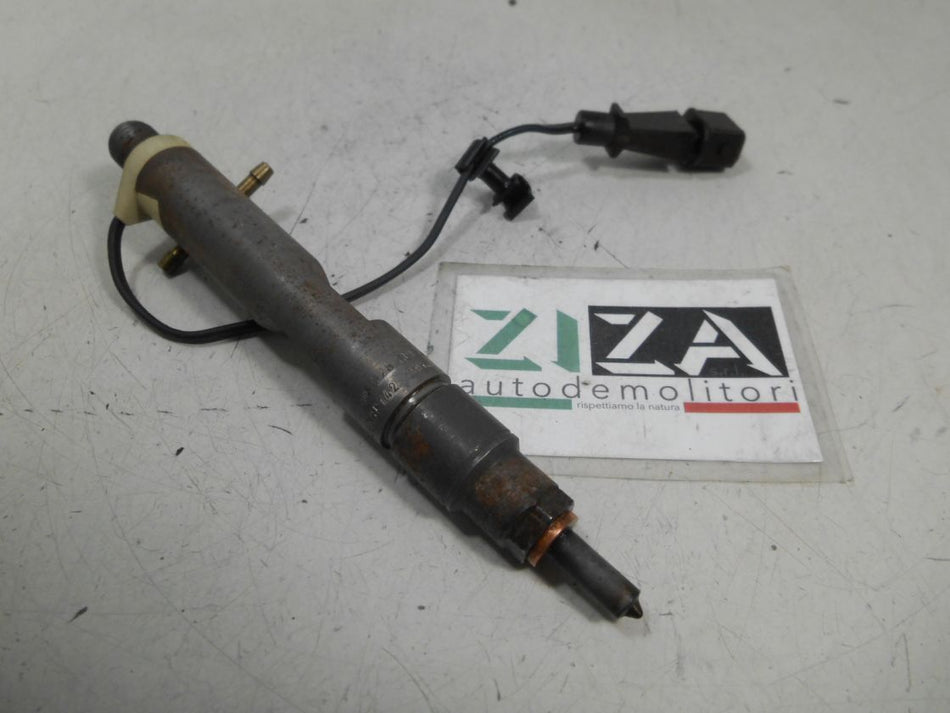 Iniettore Pilota VW Passat 3B 1.9 TDI 81kw 110cv AFN 1999 028130201S