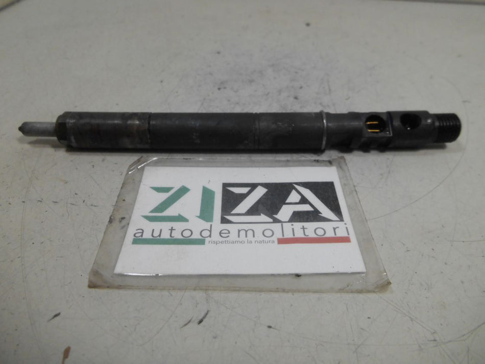 Iniettore Citroen C3 I 1.4 66kw 90cv 8HY 2002 9640945980