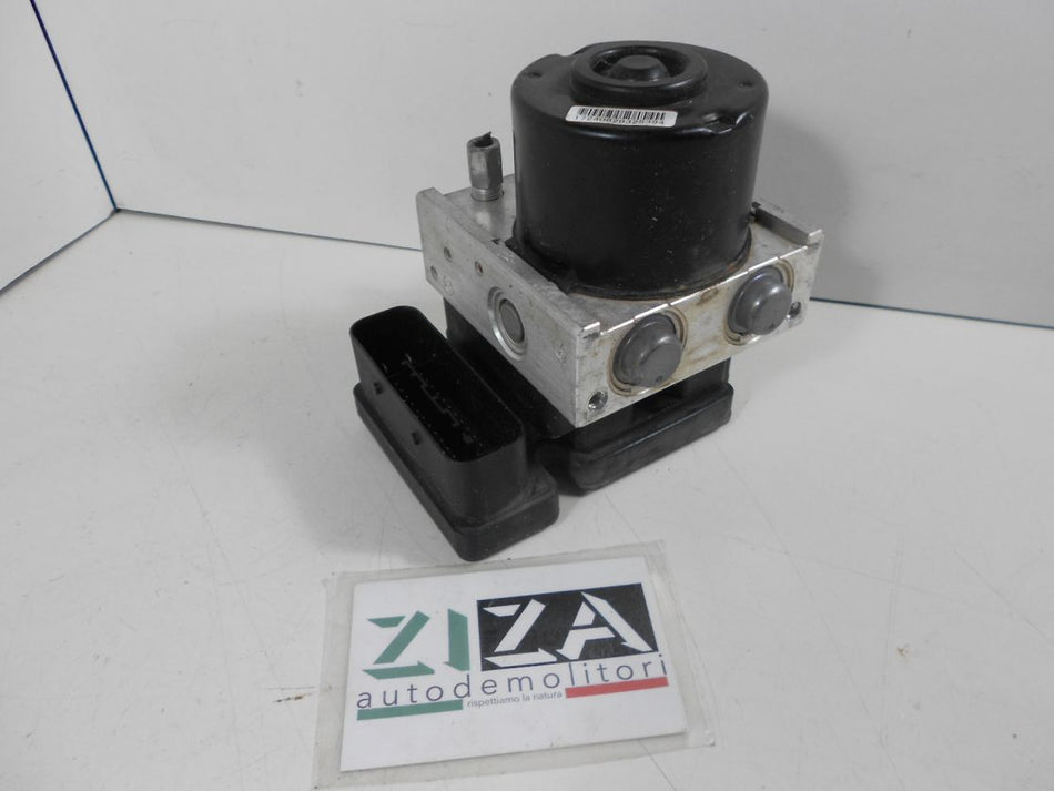 Centralina ABS Toyota Yaris XP9F 2009 44510-0D110 89541-0D060