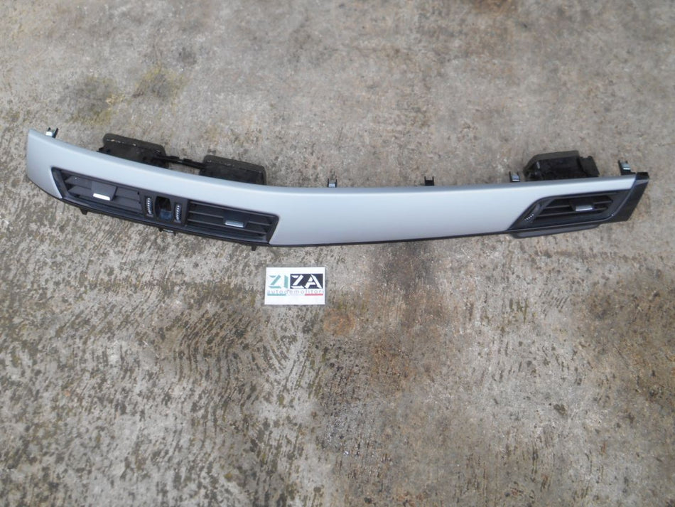 Bocchetta Aria Centrale + Destra BMW X1 F48 2018 9292159-16 9292740 9292741
