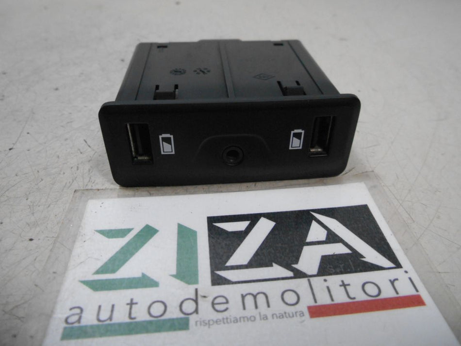 Presa Porta Ingresso AUX USB Renault Scenic IV 2017 280237588R