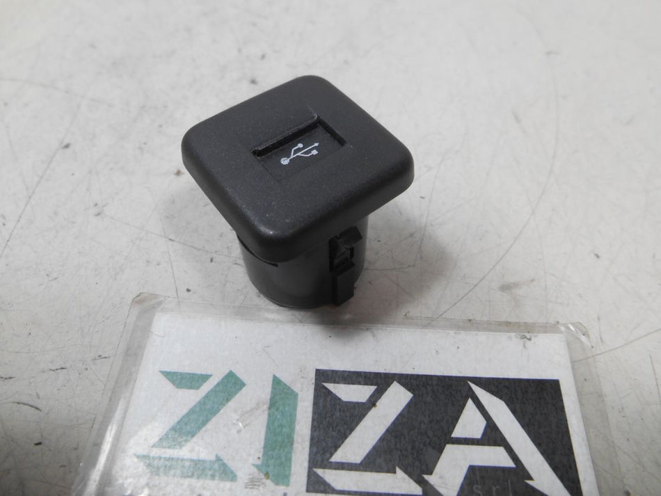 Presa Porta Ingresso USB Suzuki Swift V 2010