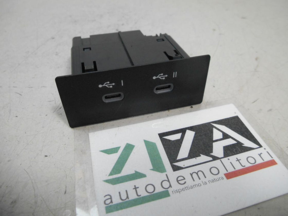 Presa Porta Ingresso USB-C Renault Captur II 2025 284H33870R-A