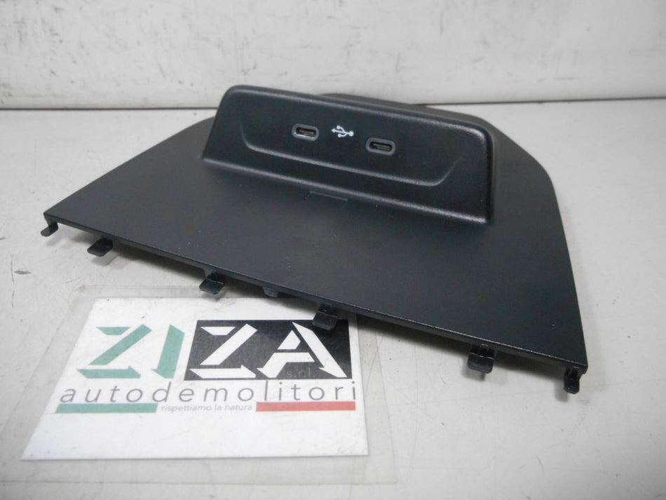 Presa Porta Ingresso USB Type C Skoda Fabia PJ 2025 657035736A 6VB857367