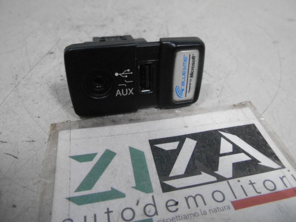 Presa Porta Ingresso AUX USB Alfa Mito 2011 156098996