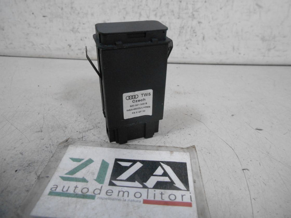 Relè Audi A2 2002 8Z0941509B WBS+MODUL+OMR