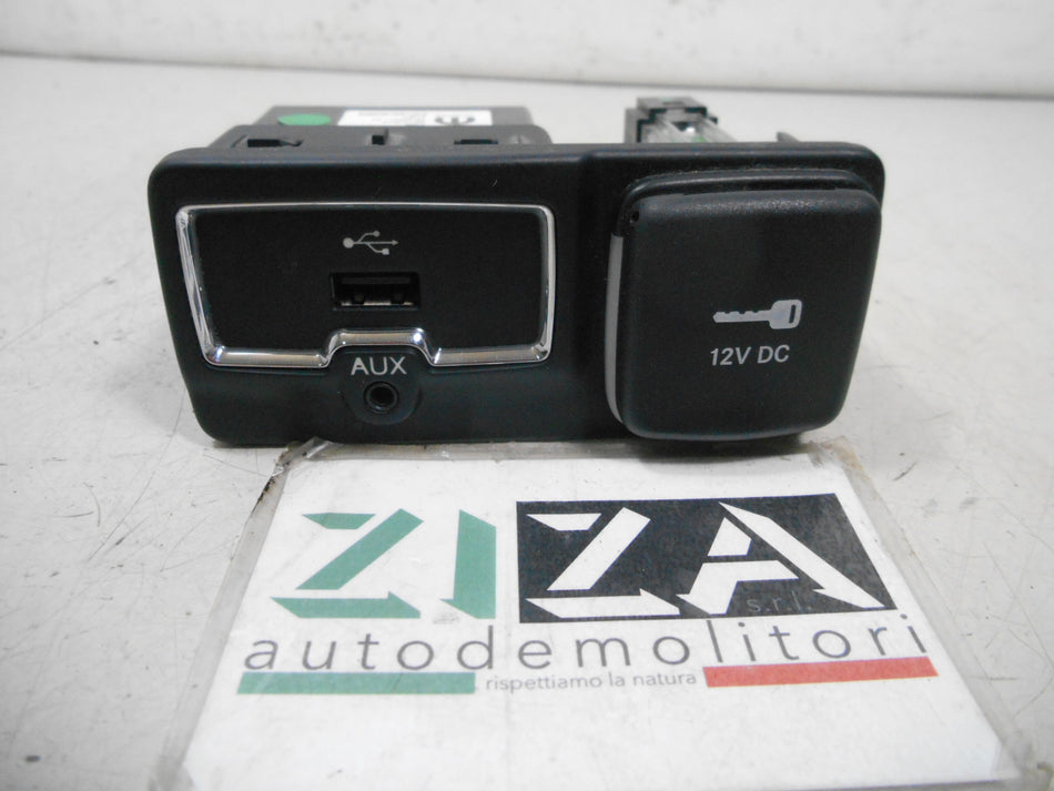 Presa Porta Ingresso AUX USB 12V Jeep Renegade 2015 735604055