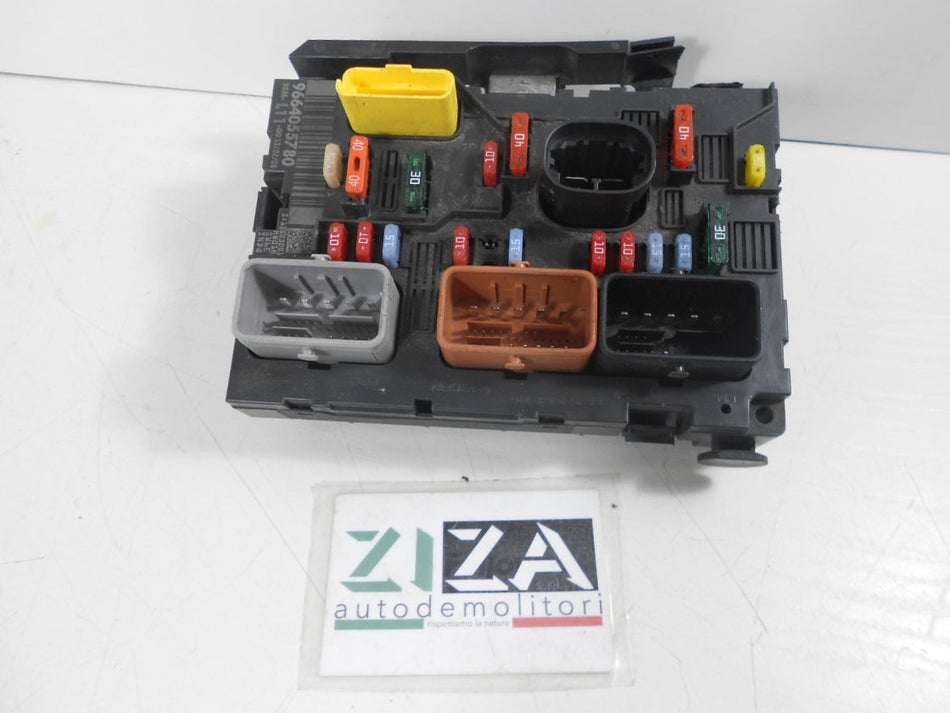 Scatola Fusibili Centralina BSM Peugeot 207 1.6 90cv 9HX 2008 9664055780 IND:Q