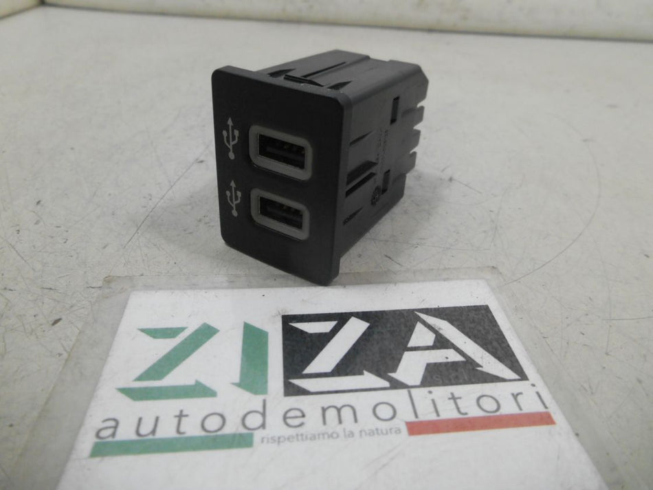 Presa Porta Ingresso USB Ford Ka+ 2019 HC3T-14F014-AC