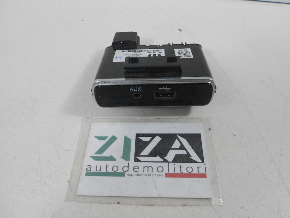 Presa Porta Ingresso AUX USB Fiat 500 312 Res 2017 735628336