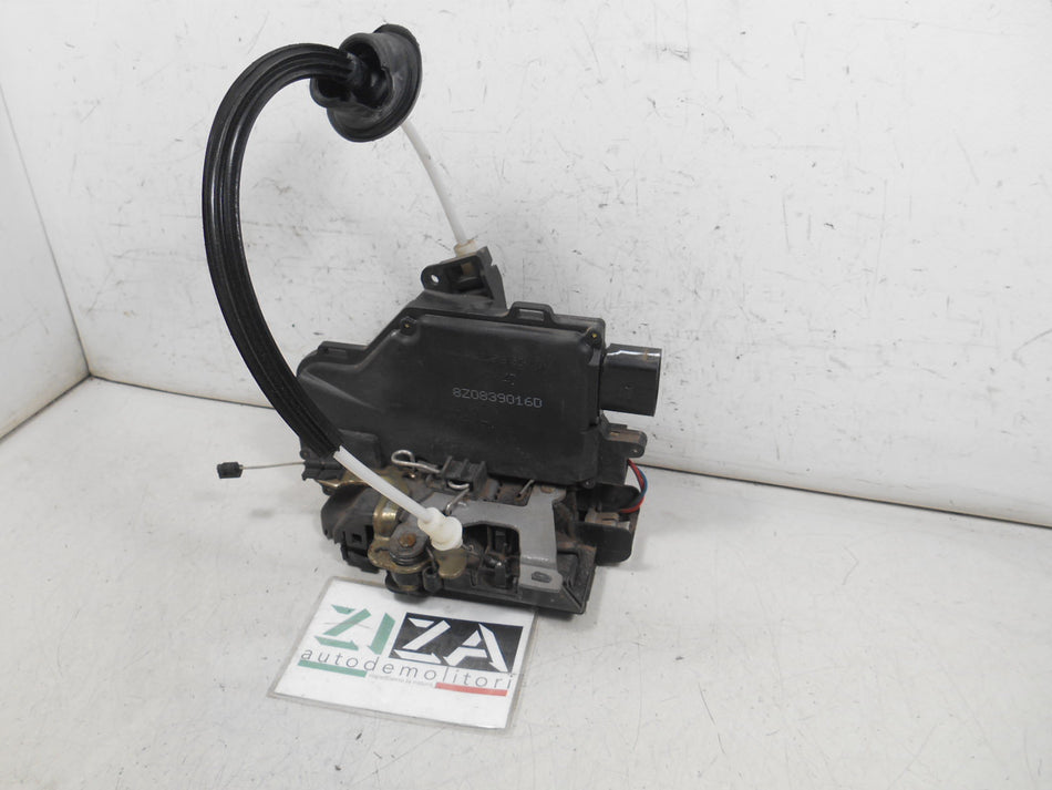 Serratura Elettrica Posteriore Destra Audi A2 2001 8Z0839016D 7 Pin