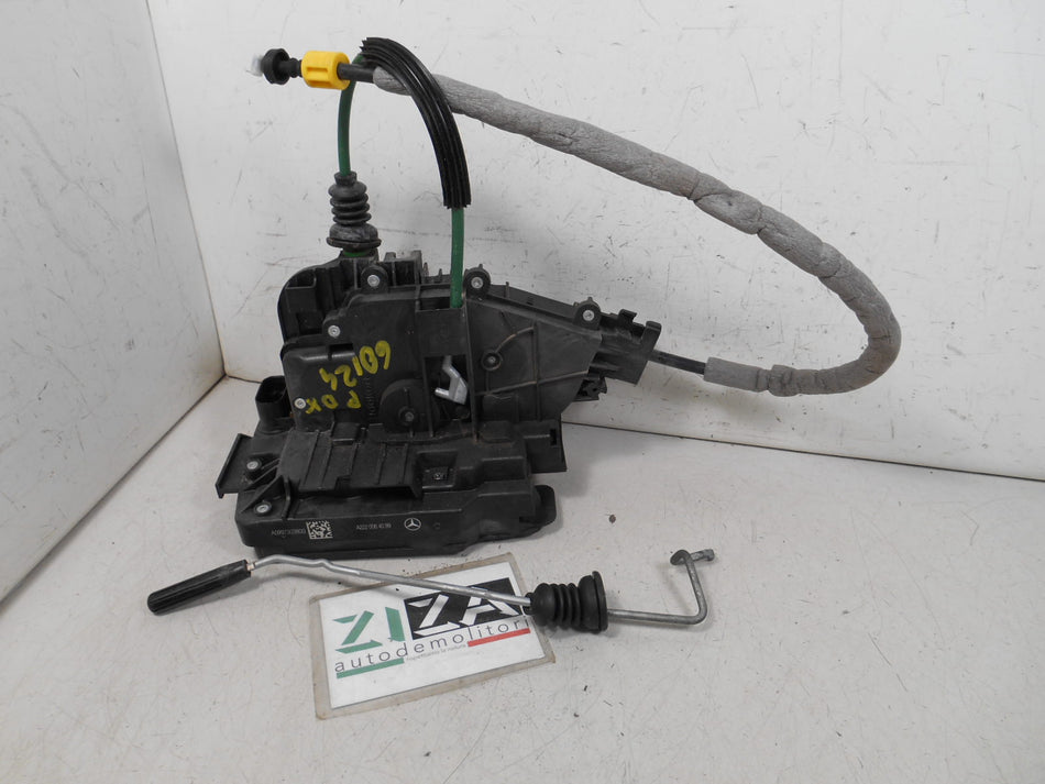 Serratura Elettrica Posteriore Destra Mercedes W205 S205 2016 A0997303800 4 Pin