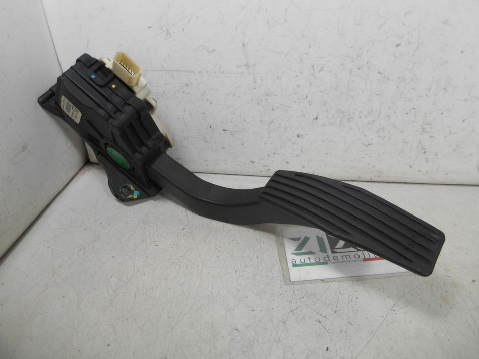 Pedale Acceleratore Chevrolet Aveo T300 1.2 63kw A12XER 2011 96858781