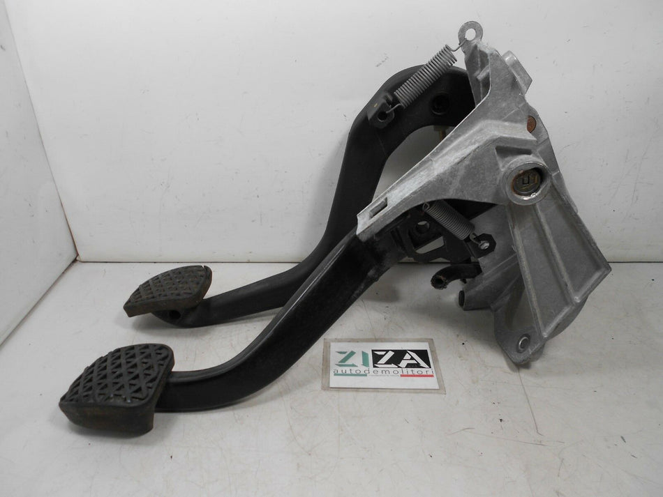 Pedaliera Freno Frizione BMW E87 118d 2.0 90kw 2006 423.224-03 6761310
