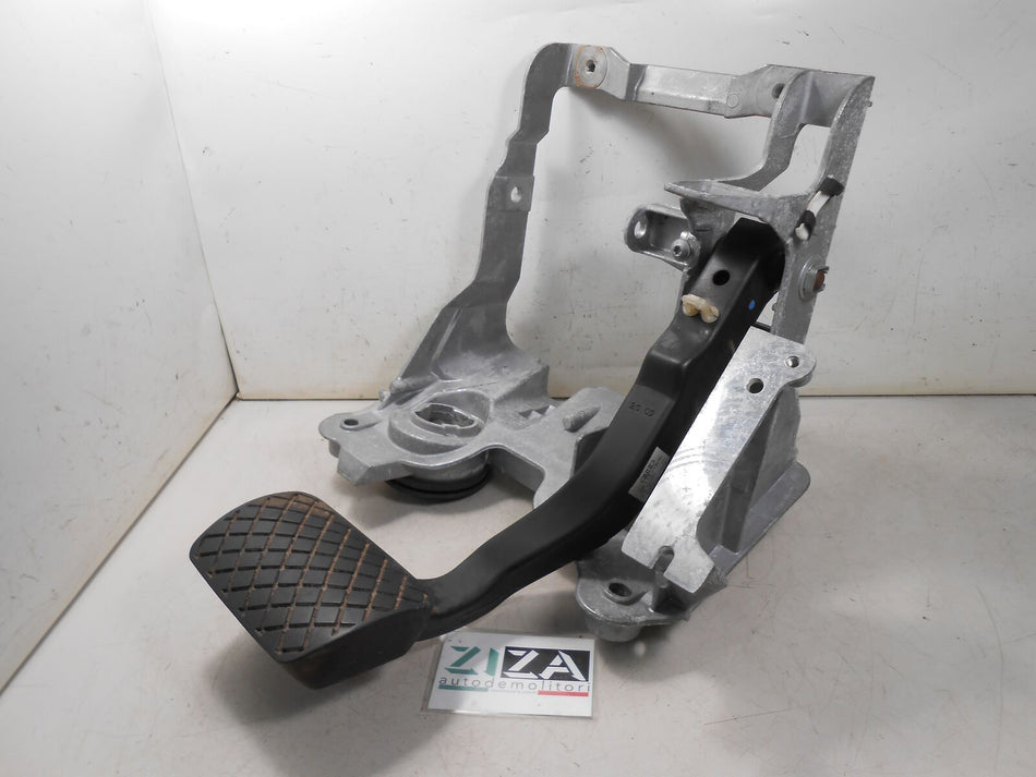 Pedale Freno Audi Q5 2.0 170cv CAH 2009 8K1721117 8K1723140B