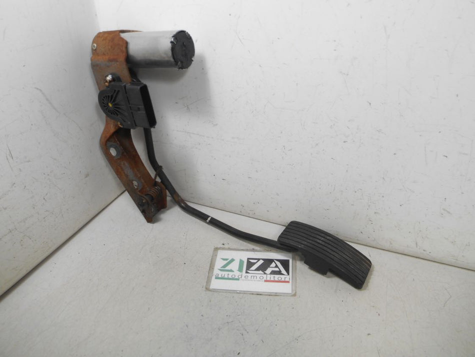 Pedale Acceleratore Mitsubishi Pajero III 3.2 118kw 4M41 2002