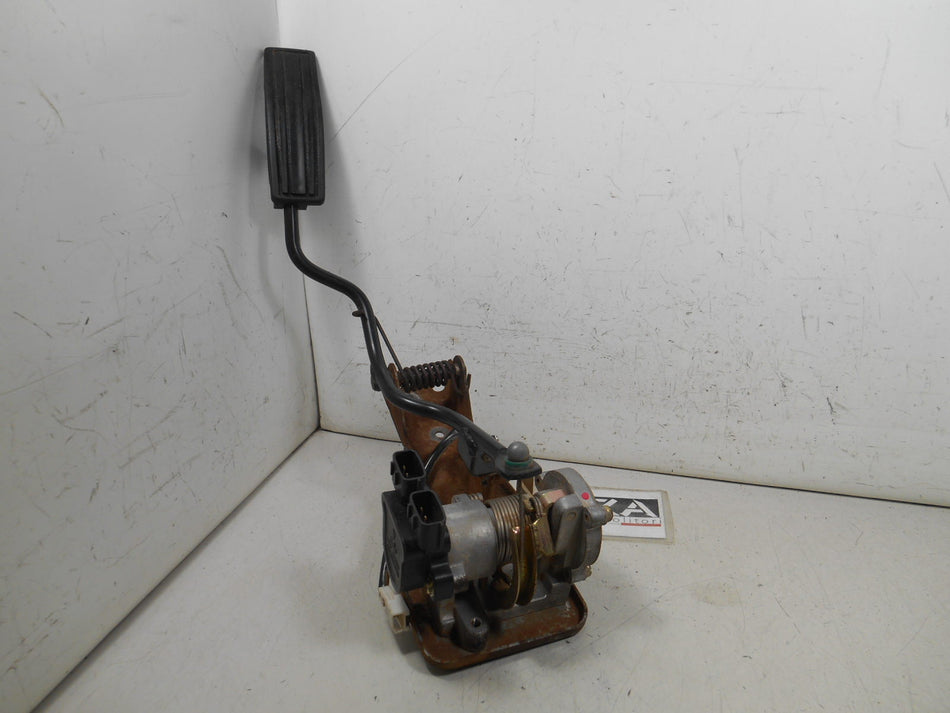 Pedale Acceleratore Nissan Terrano II 3.0 113kw ZD30 2004 A22-661J03 A81-700