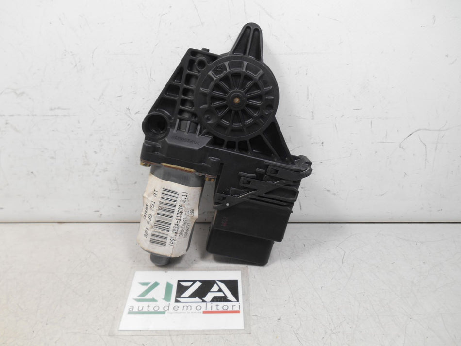 Motorino Alzacristalli Posteriore Sinistro VW Passat 3B 2003 3B9839751AT