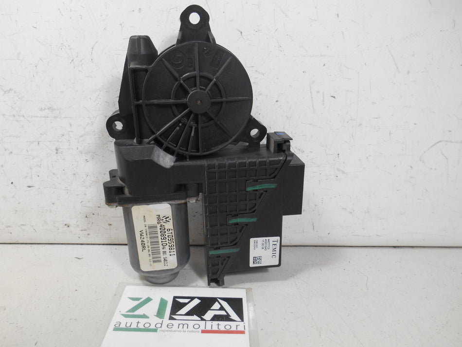 Motorino Alzacristalli Posteriore Sinistro VW Polo 9N3 2005 6Y0959811 440777C3