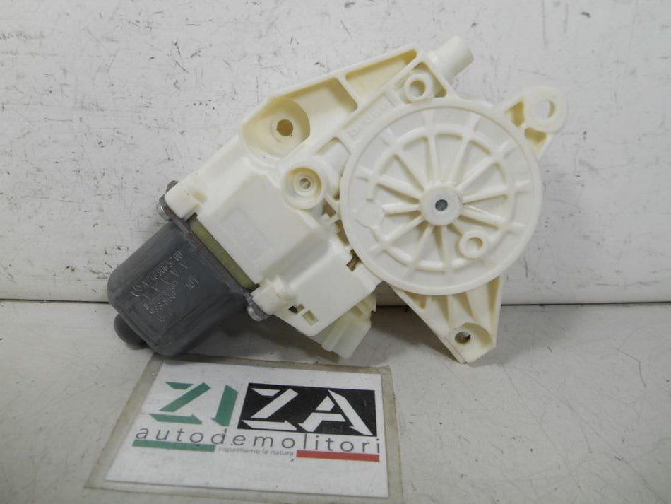 Motorino Alzacristalli Anteriore Destro Mercedes W176 2015 A2469065200 933866-101 0130822691