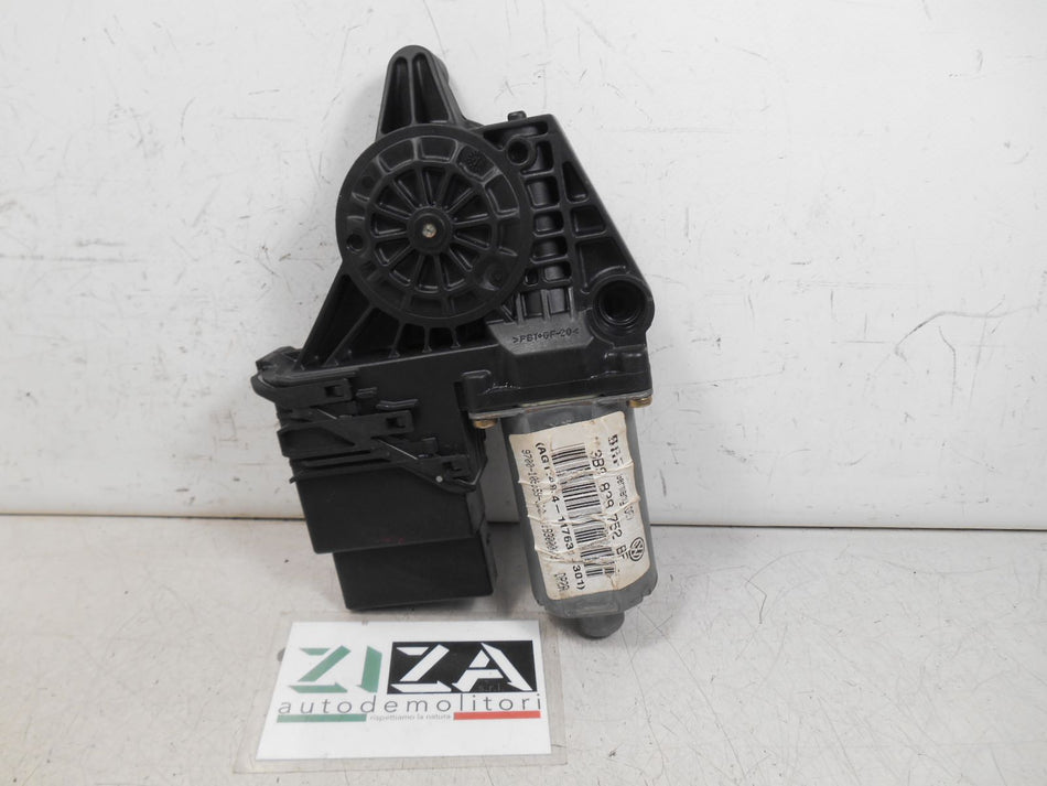 Motorino Alzacristalli Posteriore Destro VW Passat 3BG 2002 3B9839752BF 105407-301