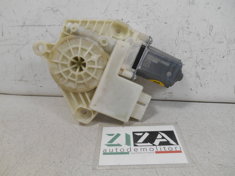 Motorino Alzacristalli Posteriore Destro VW Golf VII 5Q4959812A A64674-111 A63080-110