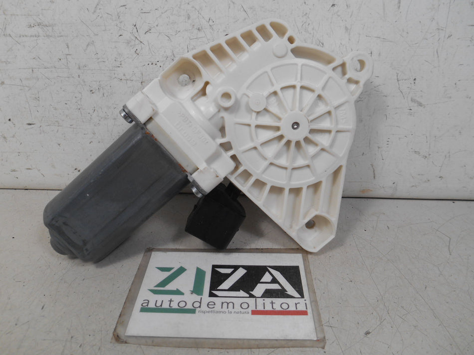 Motorino Alzacristalli Anteriore Sinistro Mercedes W117 CLA 2017 A2078200542