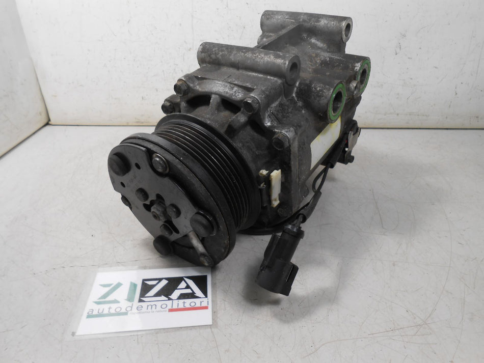 Compressore A/C Ford Fiesta V 1.2 16V 55kw 75cv FUJA 2005