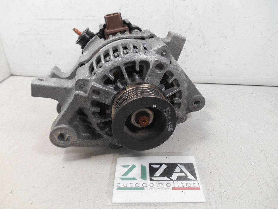Alternatore 90A Toyota Yaris XP9F 1.3 100cv 1NRFE 2010 27060-0Y030 104210-9290