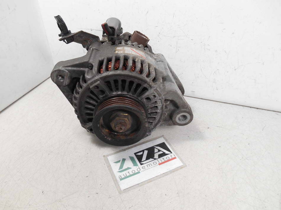 Alternatore Toyota Yaris Verso 1.3 63kw 2NZFE 2001 27060-21020