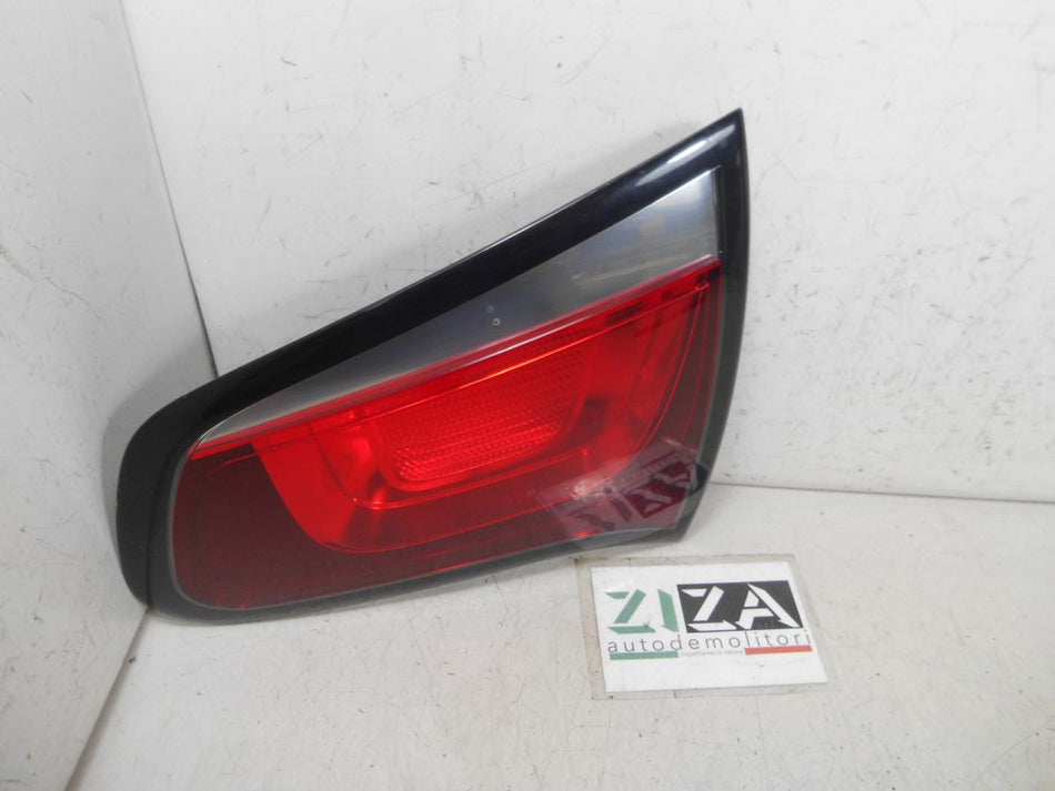 Catarifrangente Posteriore Interno Destro Citroen C3 II Res 2015 9803934280