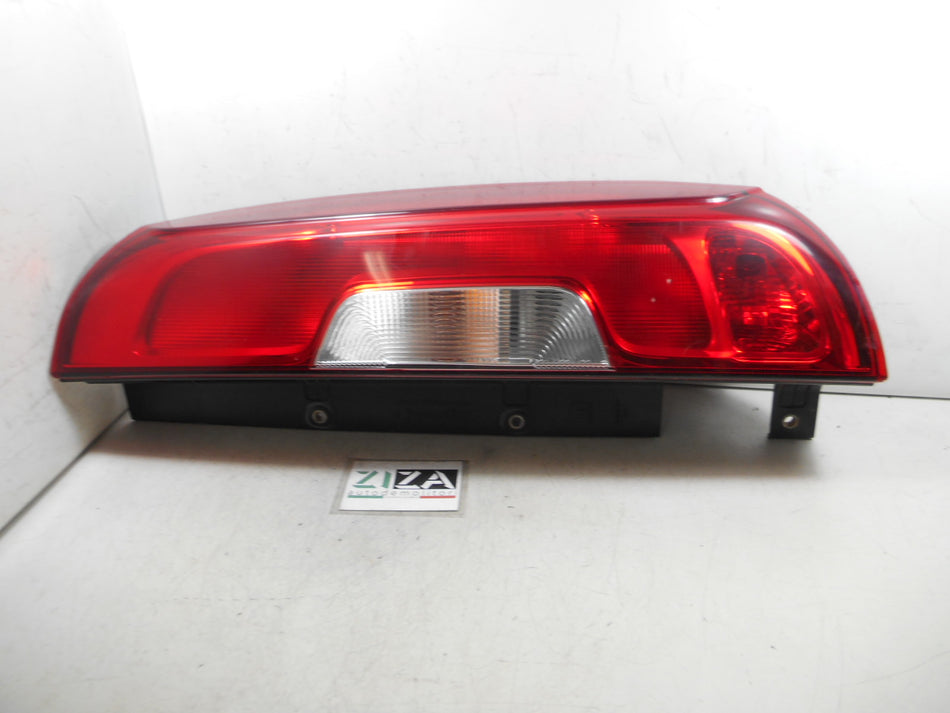 Faro Fanale Posteriore Destro Fiat Doblò II 2017 52044716