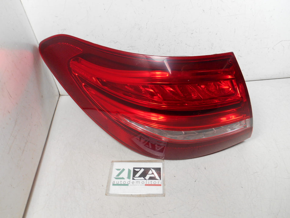 Faro Fanale Posteriore Esterno Sinistro Mercedes W205 SW S205 2016 A2059065100