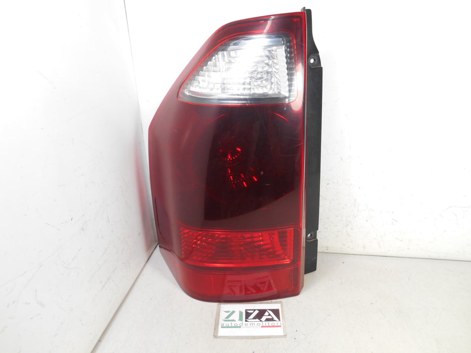 Faro Fanale Posteriore Sinistro Mitsubishi Pajero III 2003