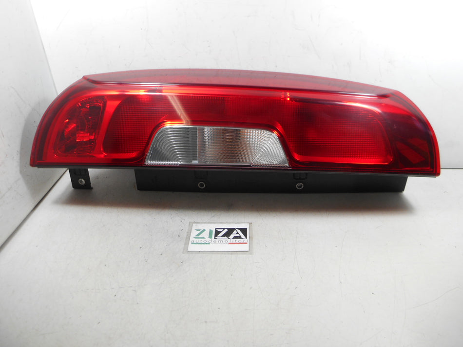 Faro Fanale Posteriore Sinistro Fiat Doblò II 2017 52044718