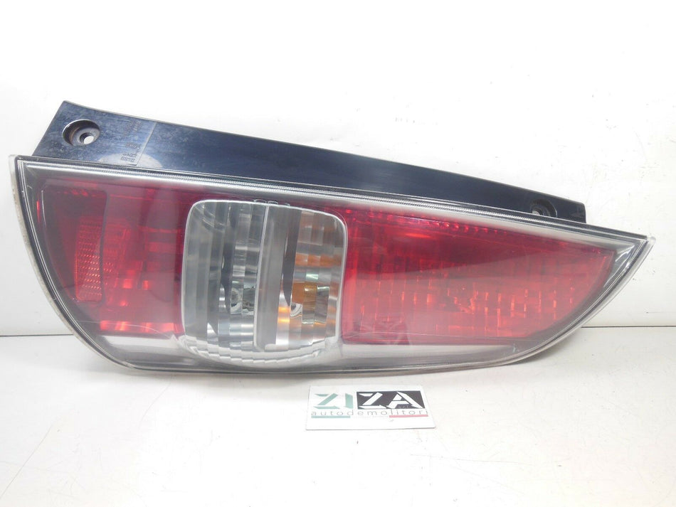 Faro Fanale Posteriore Destro Daihatsu Sirion II 2007 220-51762