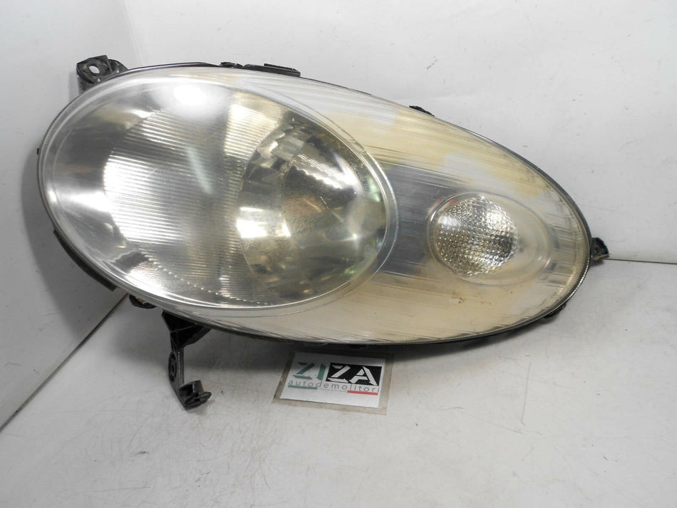 Faro Fanale Anteriore Sinistro Nissan Micra K12 1.5 60kw K9K 2005 26060-AX700
