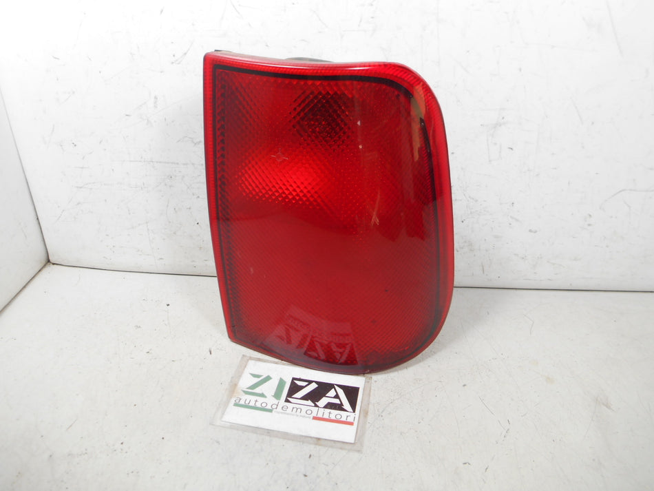 Faro Fanale Posteriore Destro Nissan Terrano II 1998 26850-0F001 26850-0F000