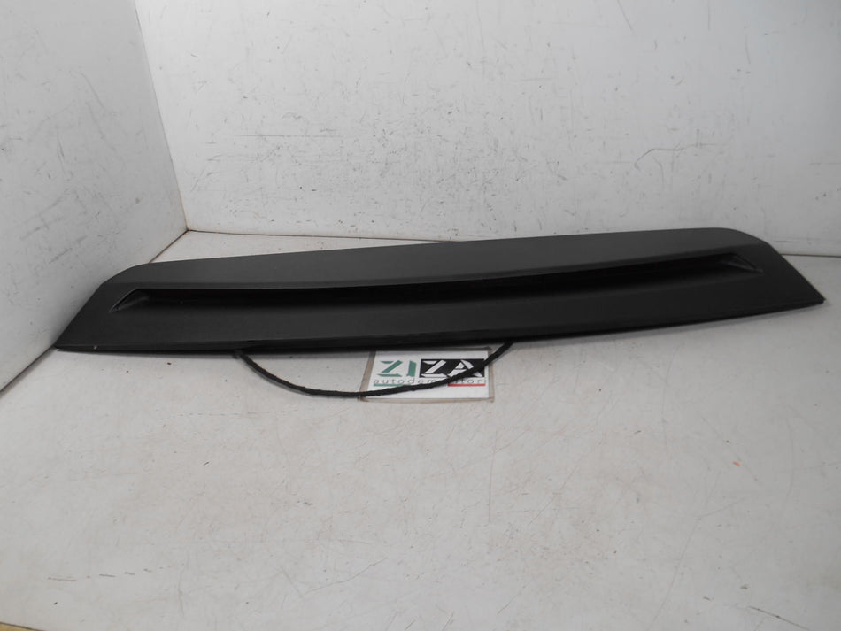 Faro Fanale Posteriore Terzo Stop Mercedes W117 CLA 2017 E0911740100