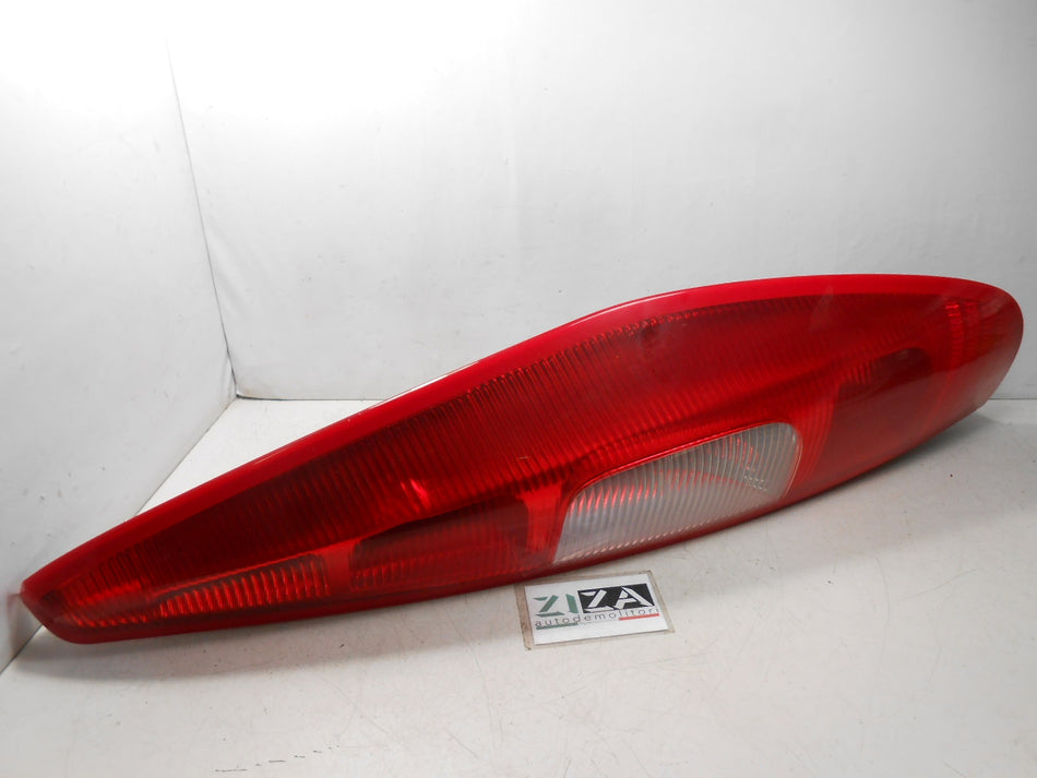 Faro Fanale Posteriore Destro Mitsubishi Colt VI 2005 MR957374