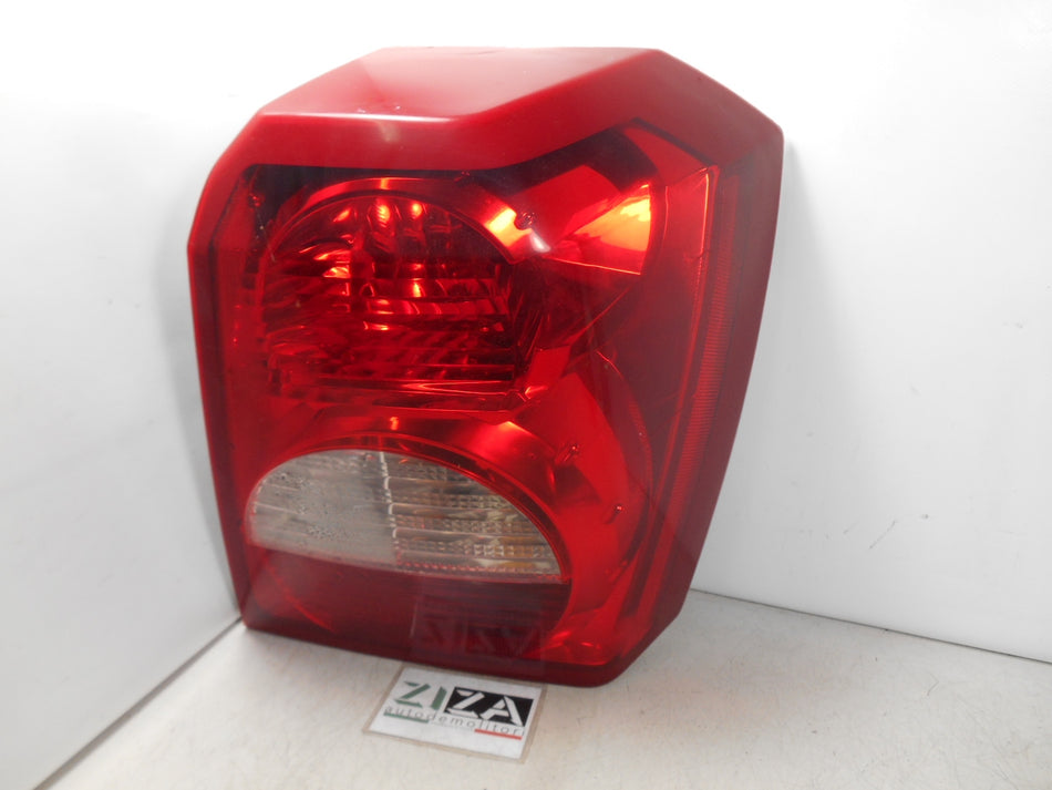 Faro Fanale Posteriore Destro Dodge Caliber 2008 05303752AH