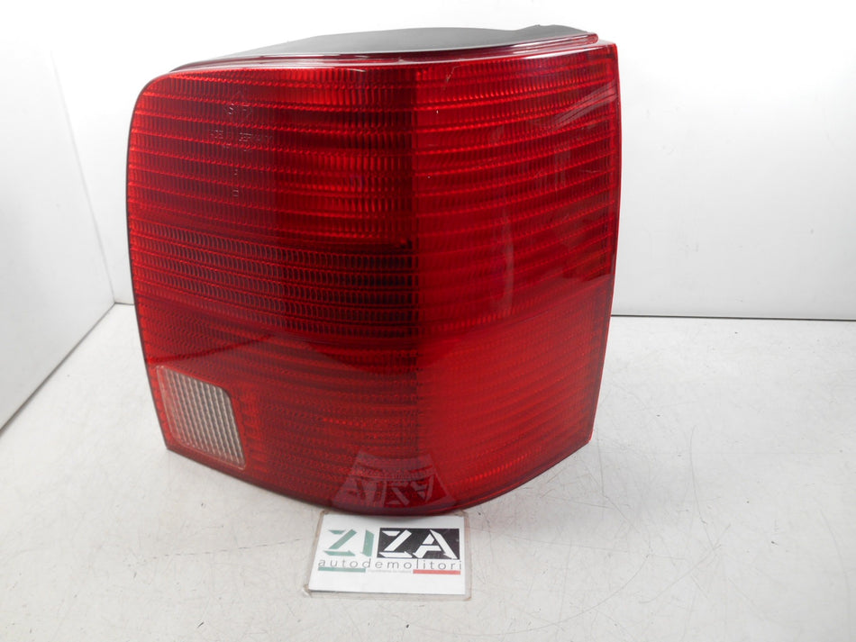 Faro Fanale Posteriore Destro VW Passat 3B SW 1998 3B9945096