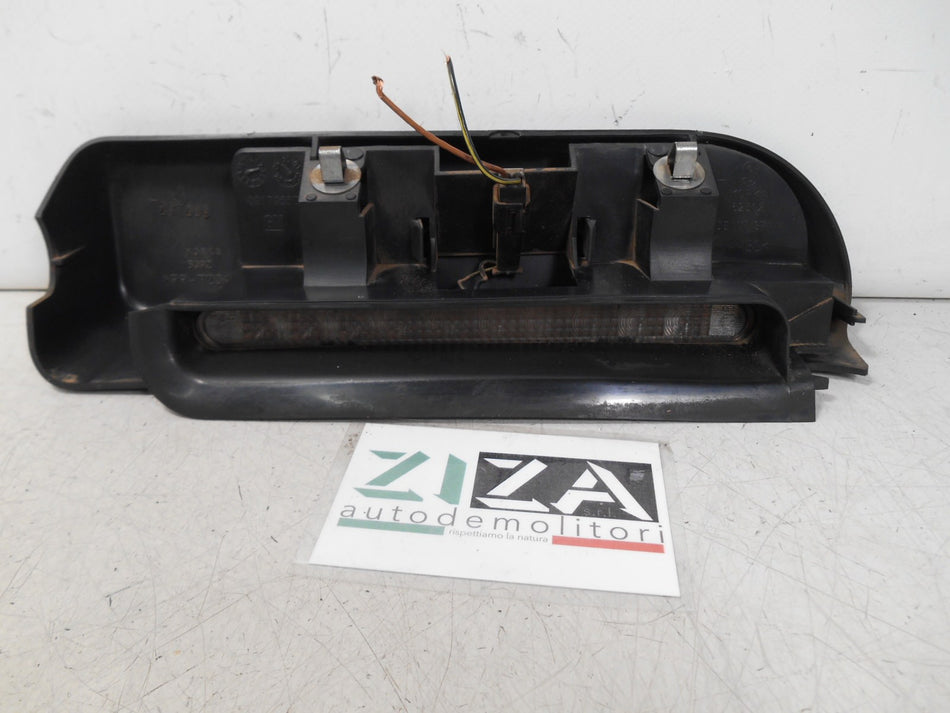 Faro Fanale Posteriore Terzo Stop Sinistro Opel Combo C 2002 09179553