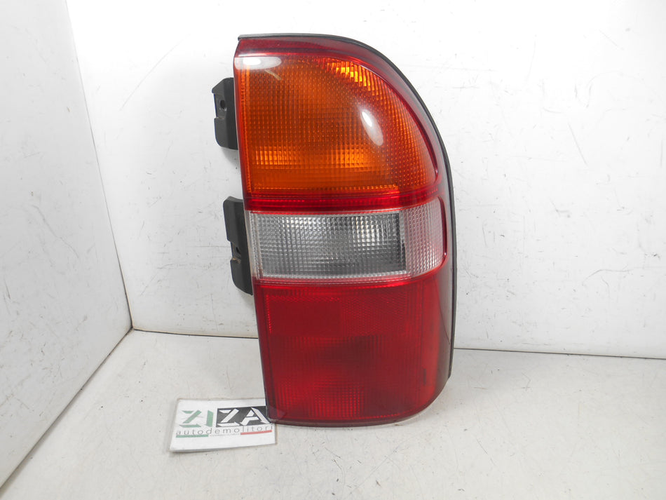 Faro Fanale Posteriore Destro Suzuki Grand Vitara I 2002 08-318-1906R-B